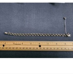 Vintage Sterling Silver Silver Charm Bracelet Marked/Tested+ Boxed Chain Clasp